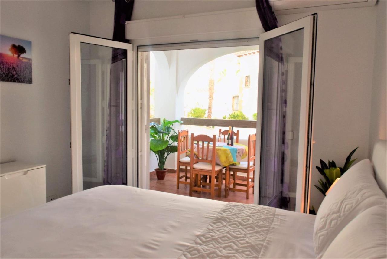 Fabulous 2 Bed 2 Bath Apartment ! Villamartin  Exteriér fotografie