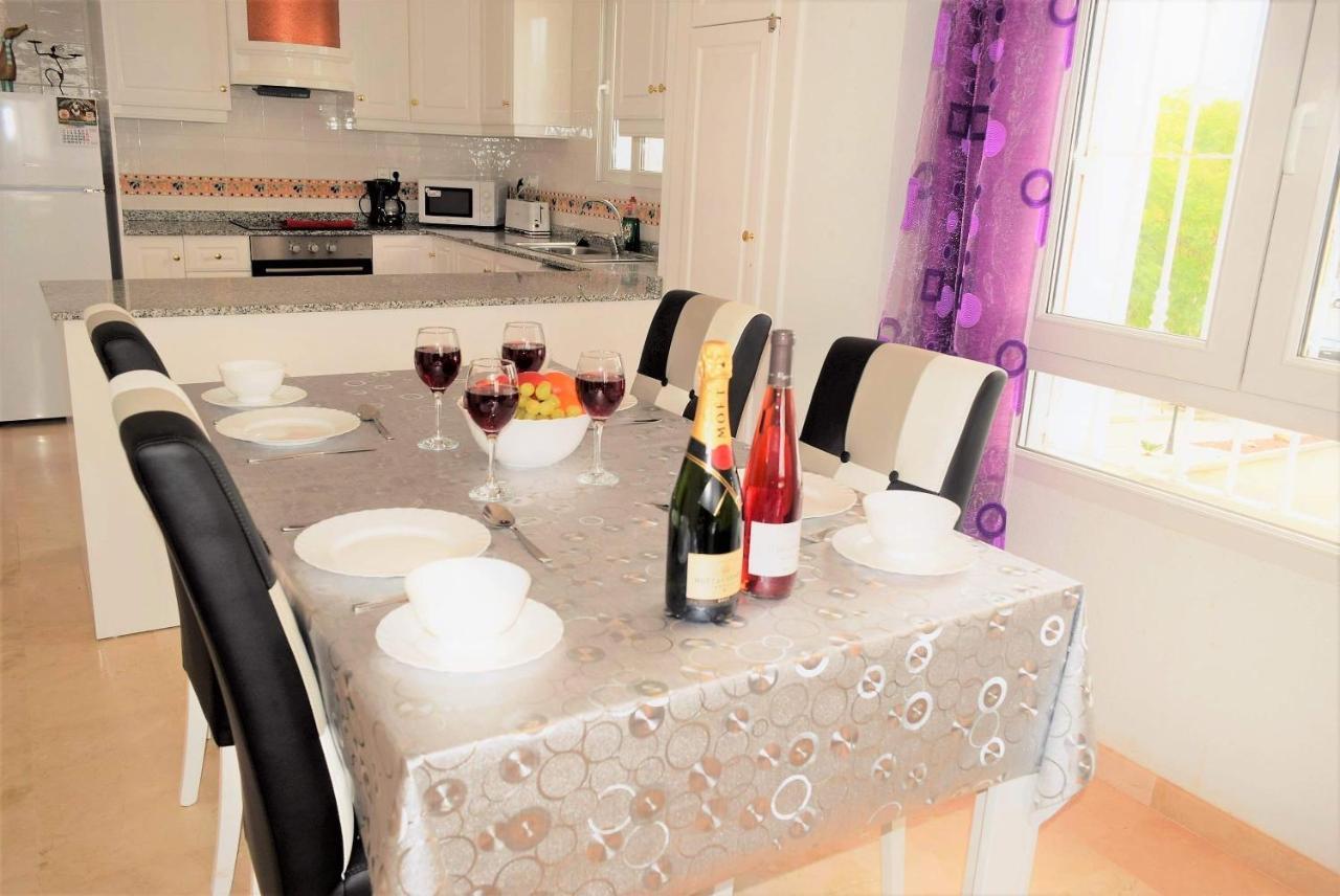 Fabulous 2 Bed 2 Bath Apartment ! Villamartin  Exteriér fotografie